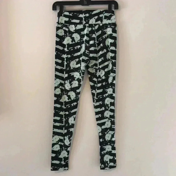 LulaRoe Fashion Leggings OS - Picture 2 of 5